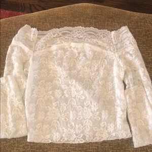 White laced crop top long sleeve